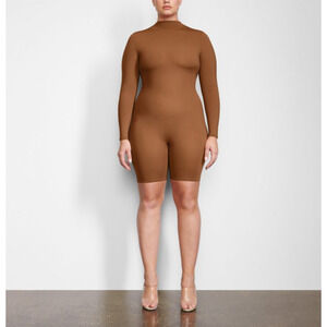 Skims  All In One Bodysuit Over Mid Thigh Caramel Color Onesie  NWT Size 2XL
